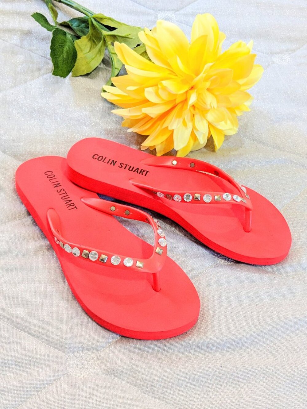 *COLIN STUART Coral sandals flip flops Sz 6
